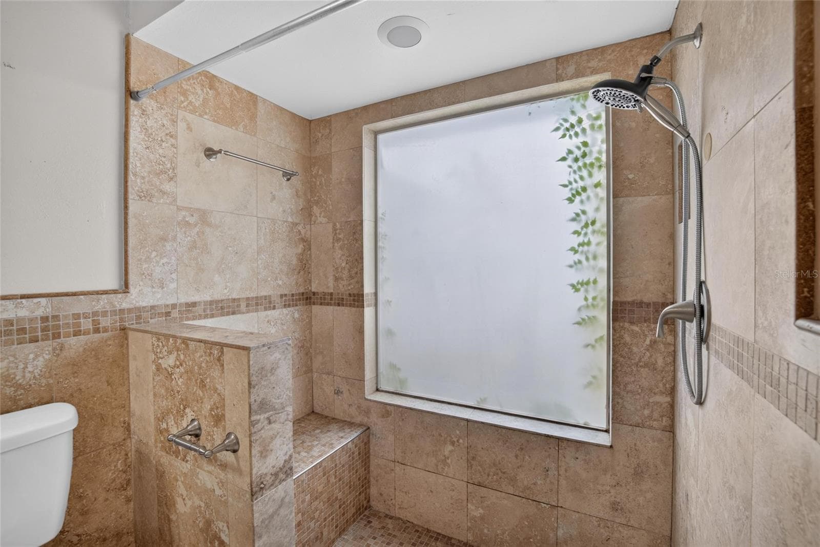 1201 SANDALWOOD DRIVE — photo 19 of 40