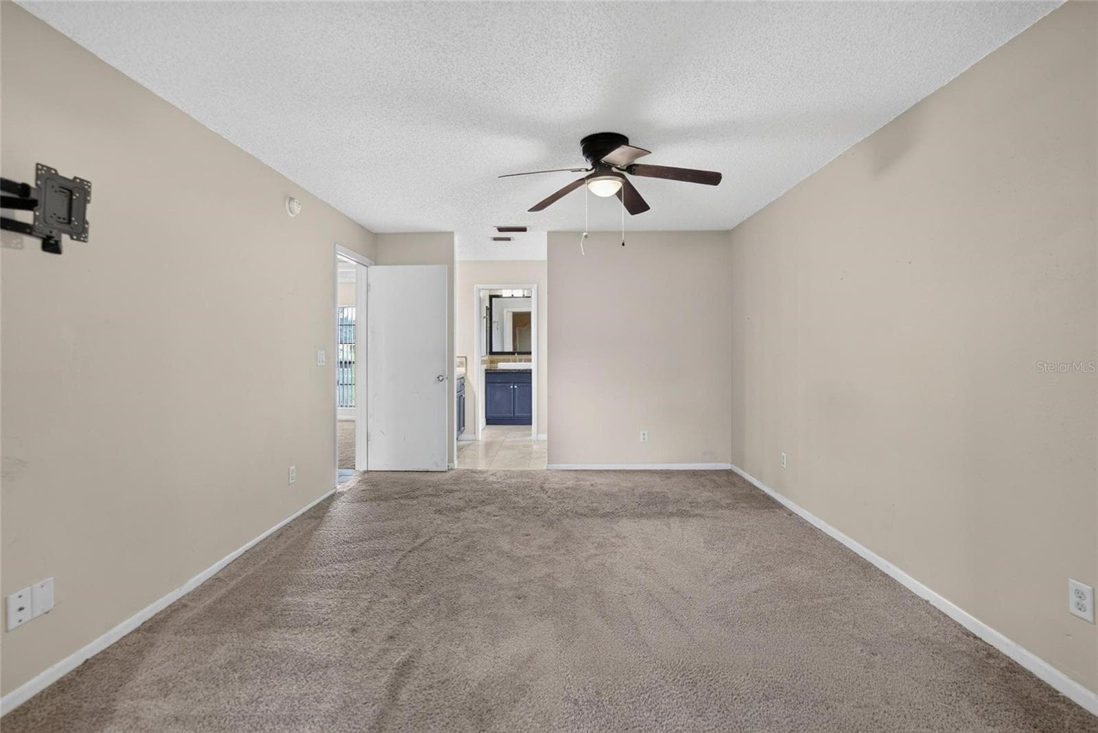 1201 SANDALWOOD DRIVE — photo 15 of 40