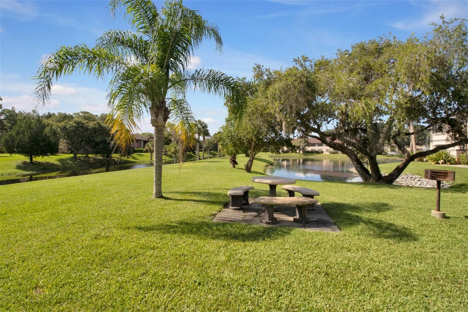19505 QUESADA AVENUE — photo 33 of 35