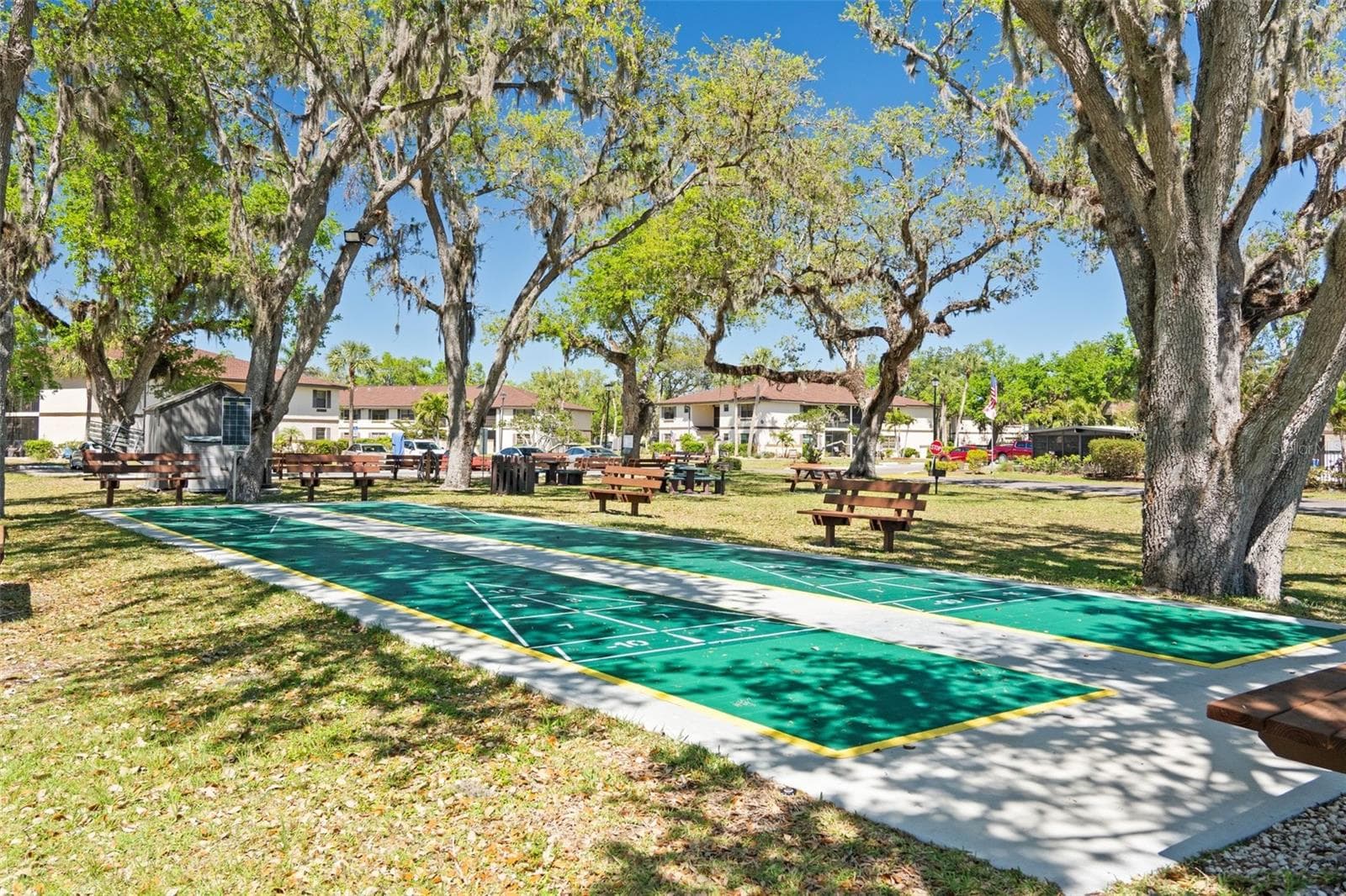 19505 QUESADA AVENUE — photo 9 of 35