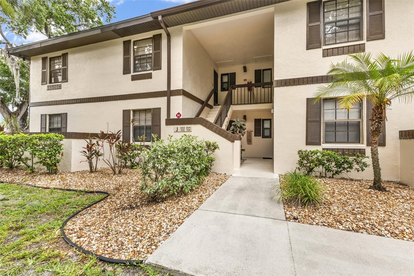 19505 QUESADA AVENUE — photo 2 of 35