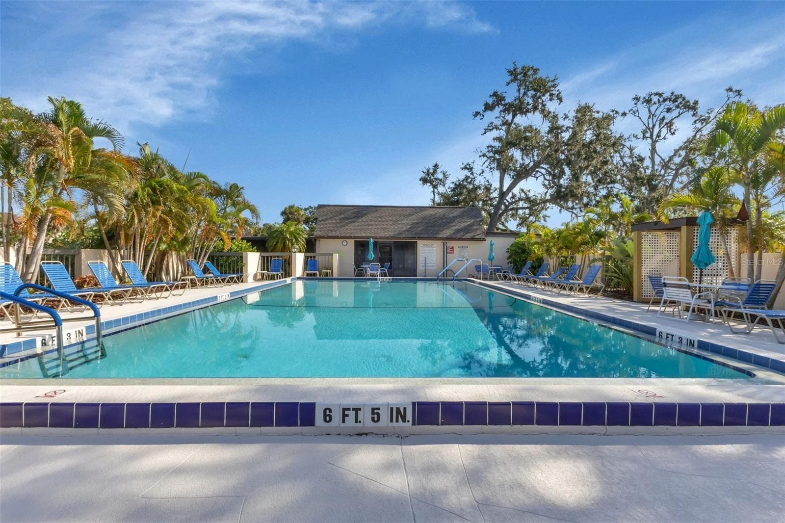 19505 QUESADA AVENUE — photo 4 of 35