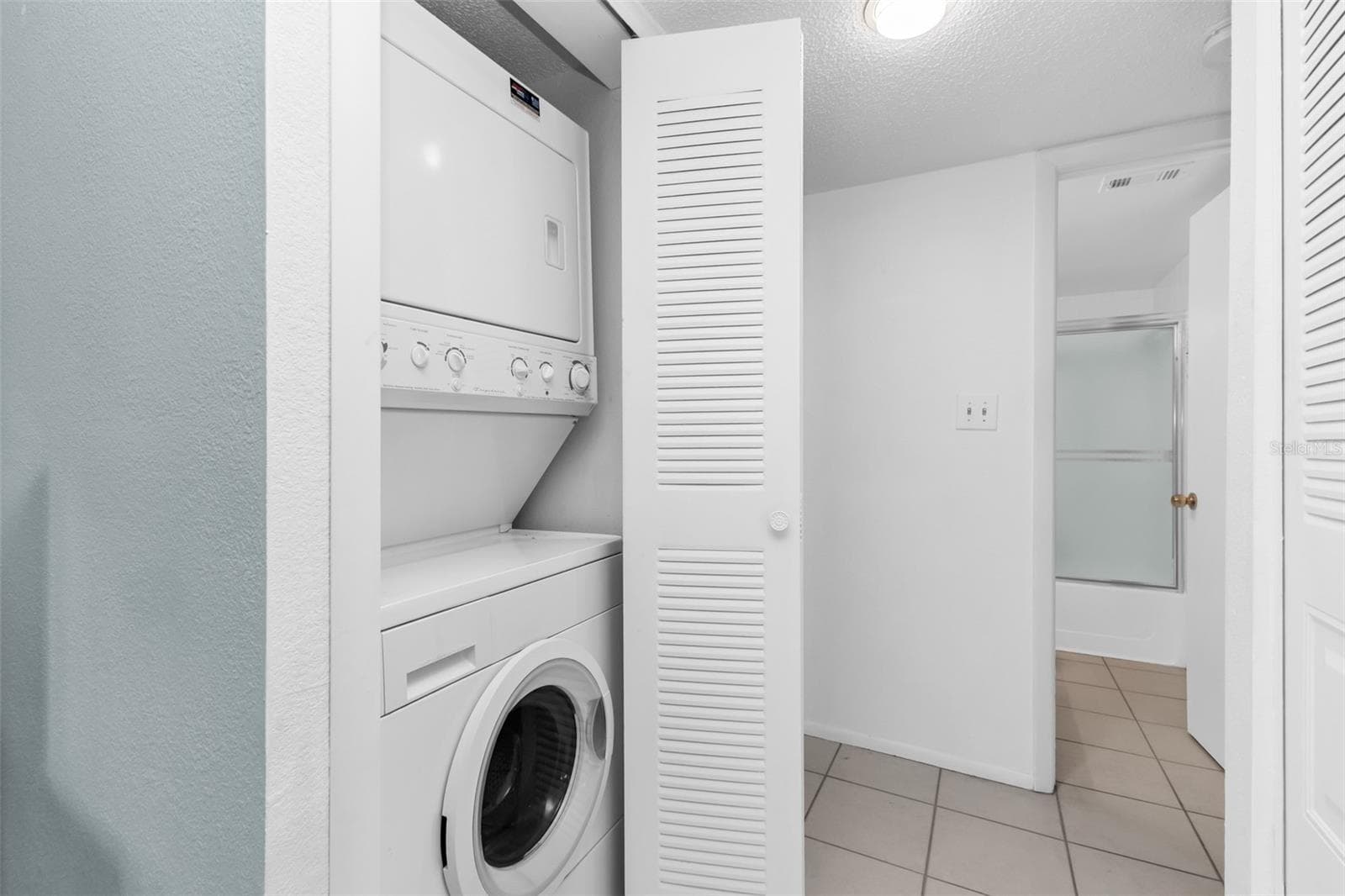 19505 QUESADA AVENUE — photo 18 of 35