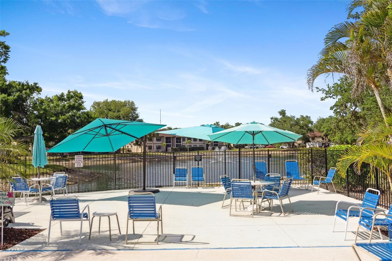 19505 QUESADA AVENUE — photo 6 of 35