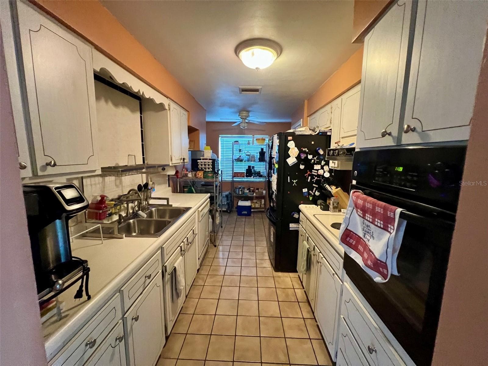2133 INDIGO DRIVE — photo 14 of 41