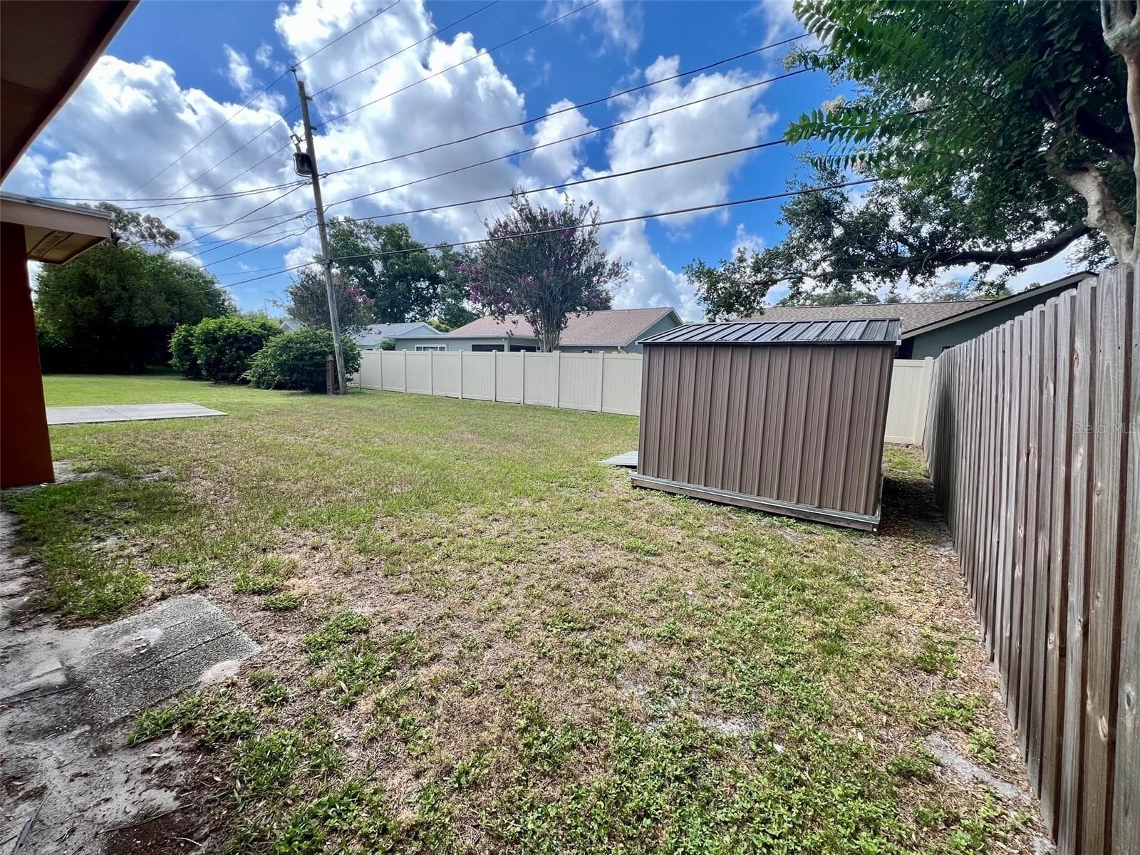 2133 INDIGO DRIVE — photo 33 of 41
