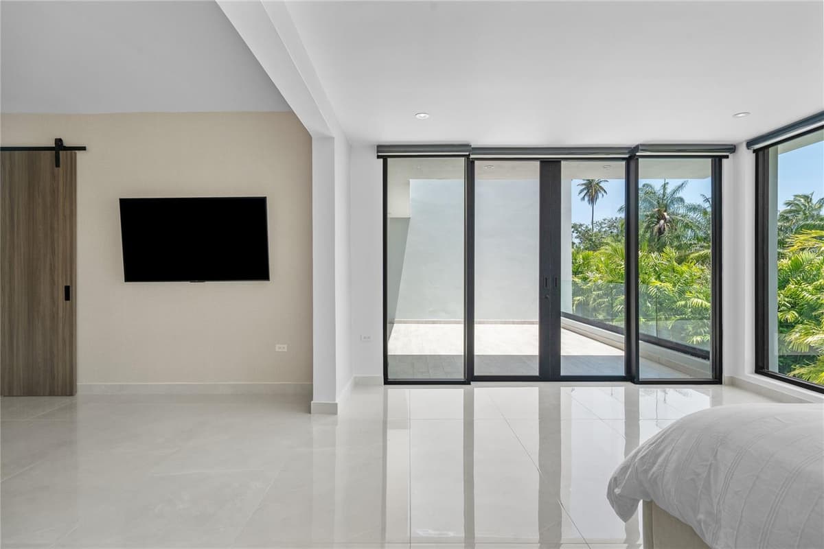 366 DORADO BEACH EAST — photo 37 of 54