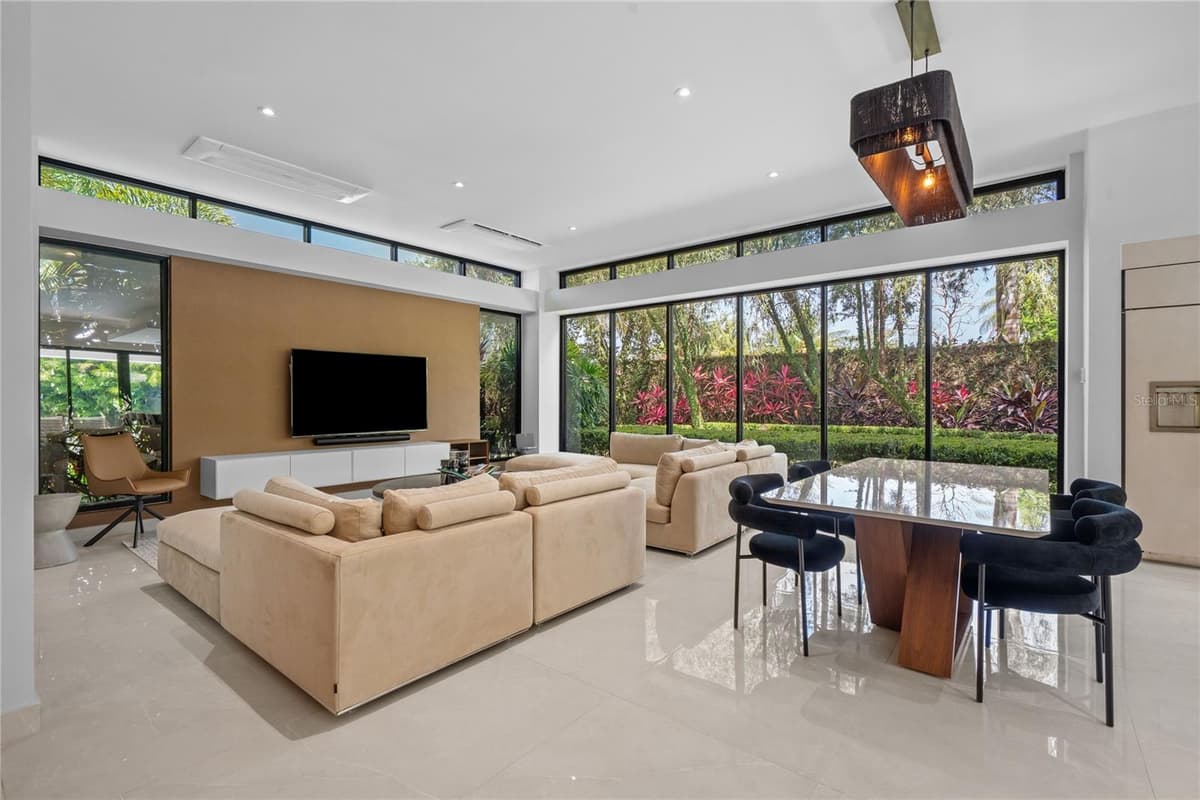 366 DORADO BEACH EAST — photo 4 of 54
