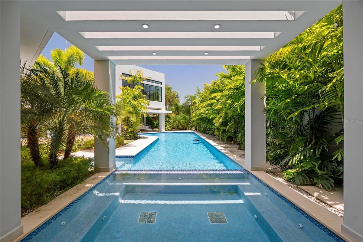 366 DORADO BEACH EAST — photo 25 of 54