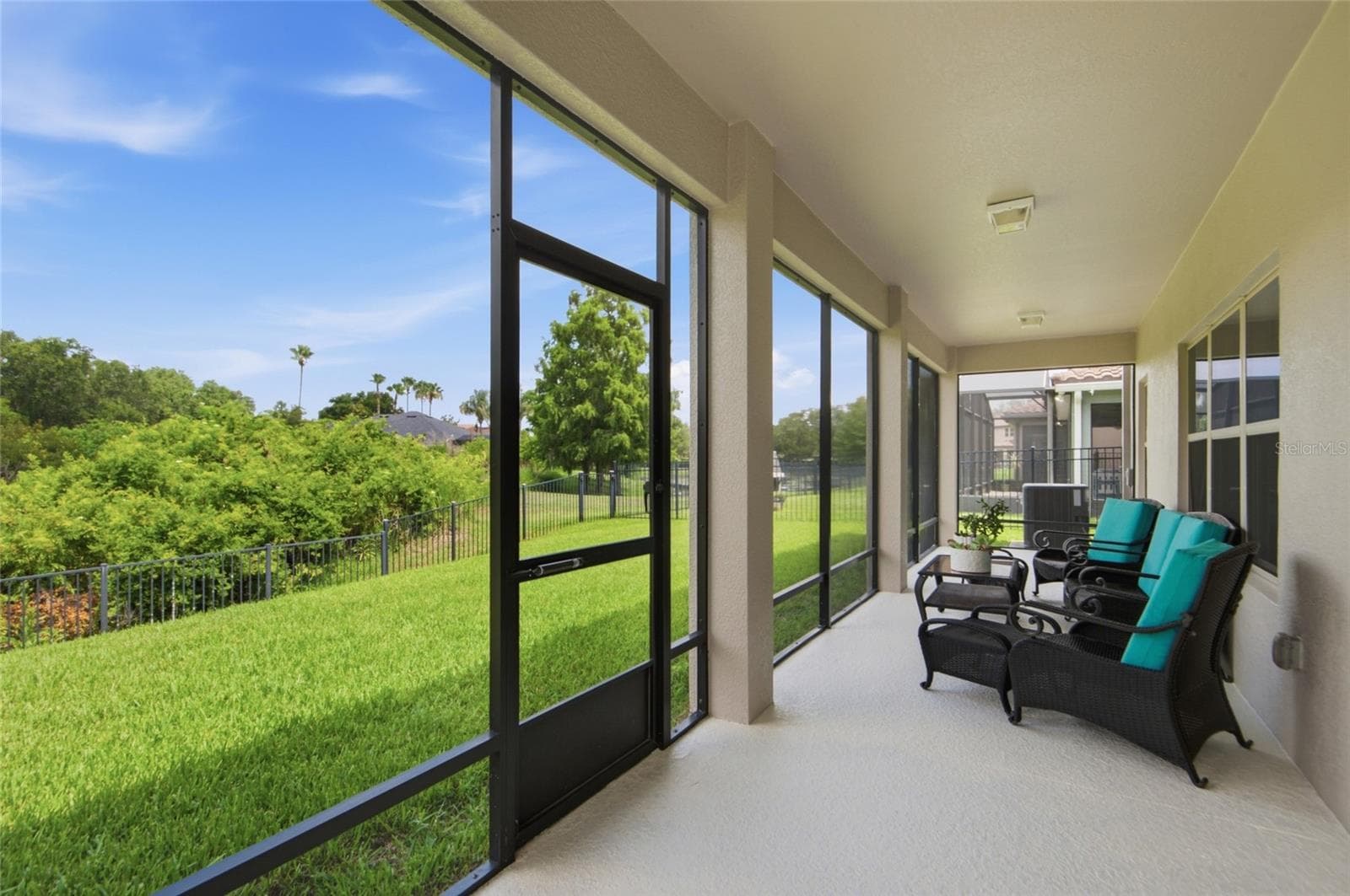 552 EGRET PLACE DRIVE — photo 6 of 41