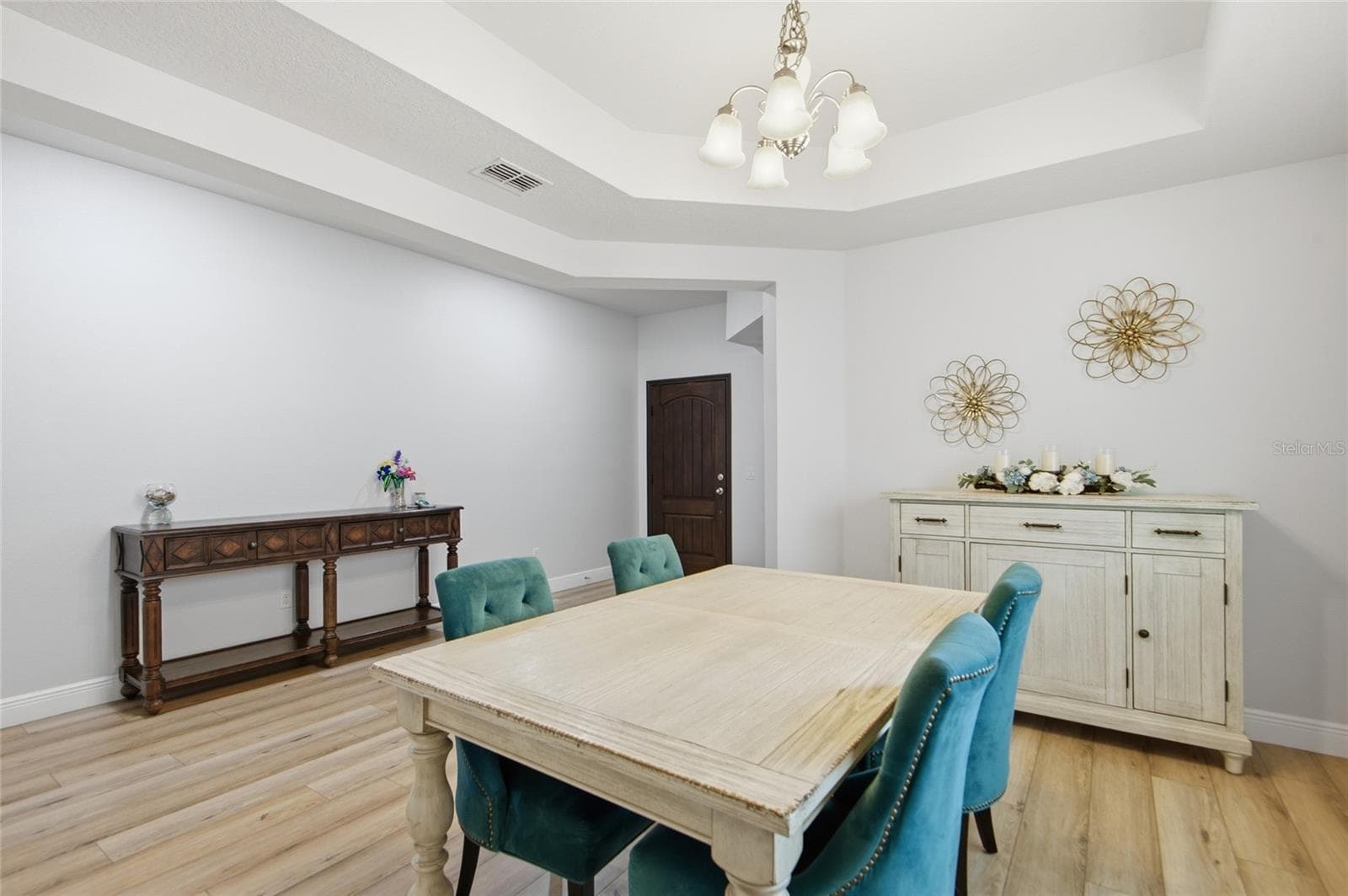 552 EGRET PLACE DRIVE — photo 8 of 41