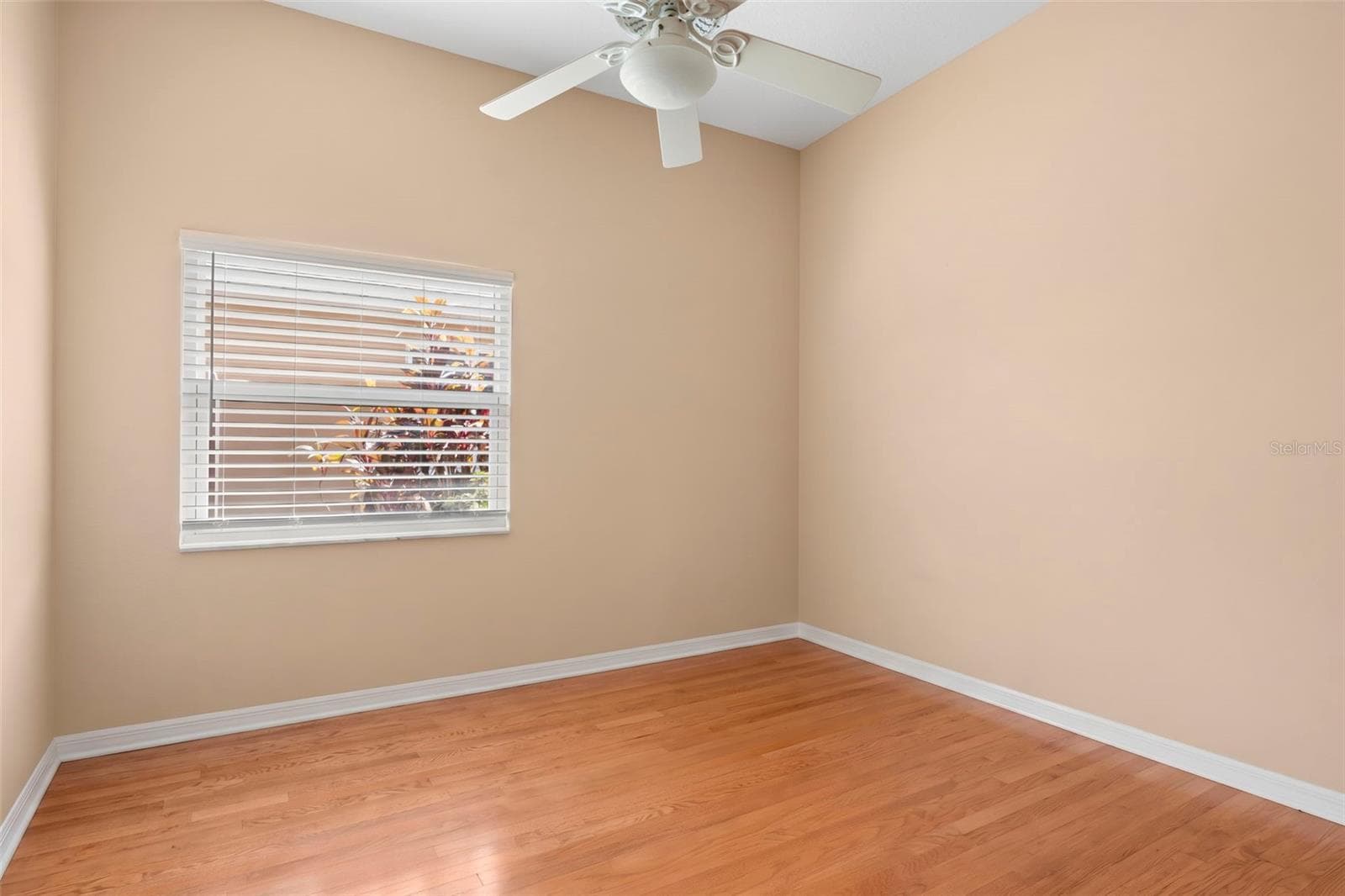 895 WHIPPOORWILL DRIVE — photo 37 of 51