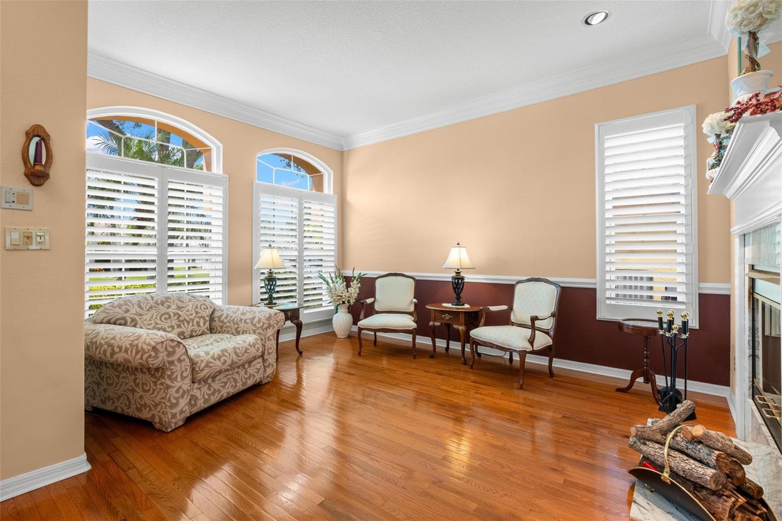 895 WHIPPOORWILL DRIVE — photo 10 of 51