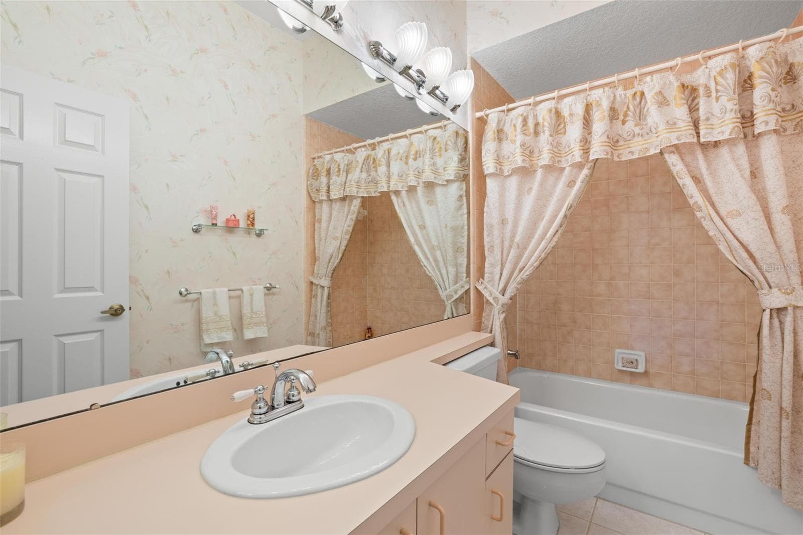 895 WHIPPOORWILL DRIVE — photo 40 of 51