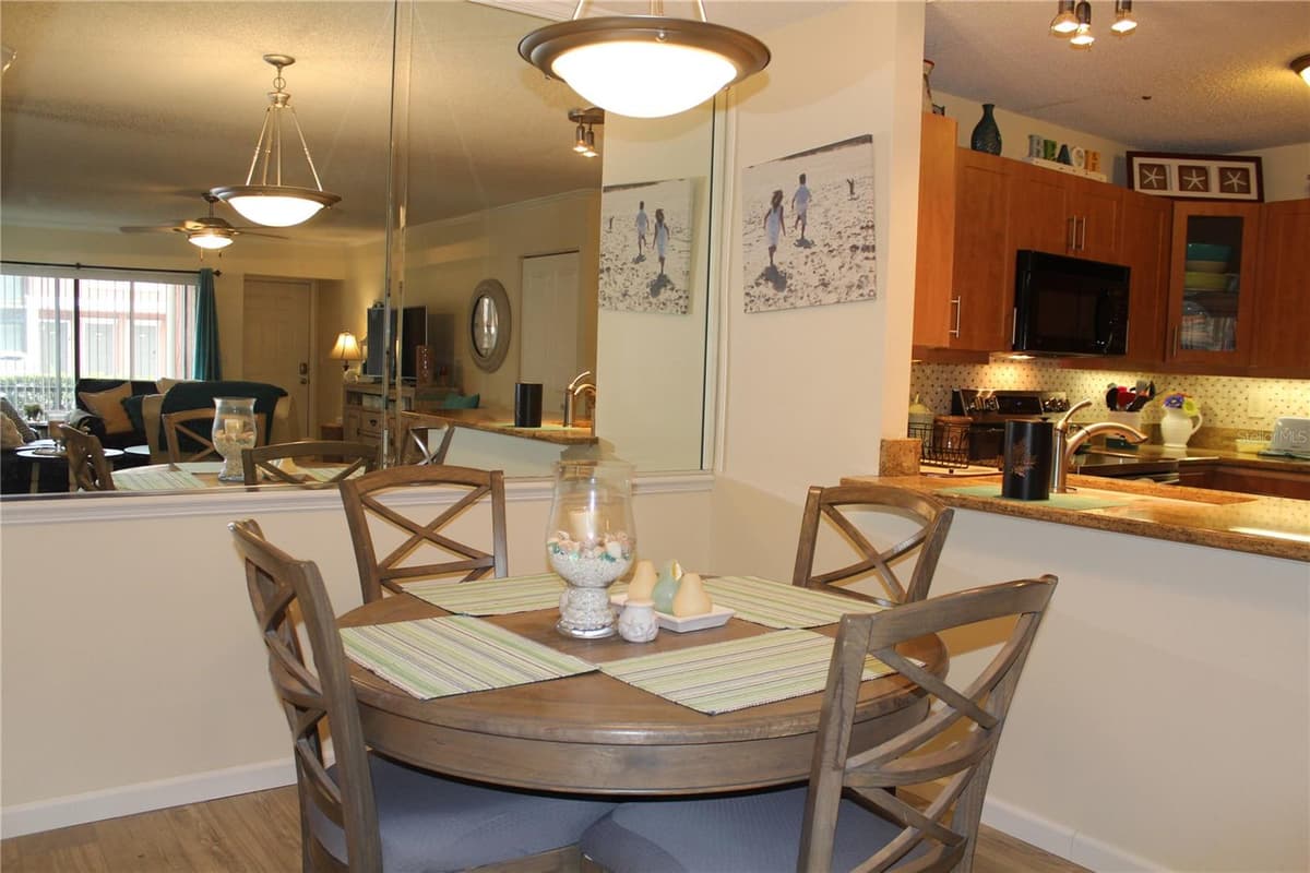 5717 BAYWATER DRIVE — photo 8 of 42