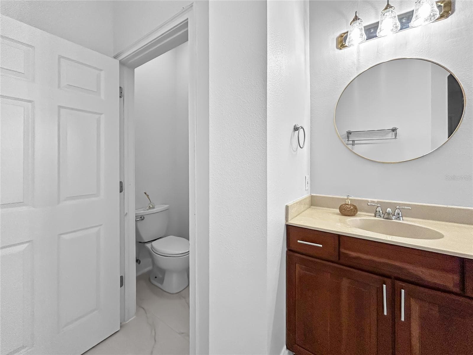 432 ISLEBAY DRIVE — photo 28 of 64