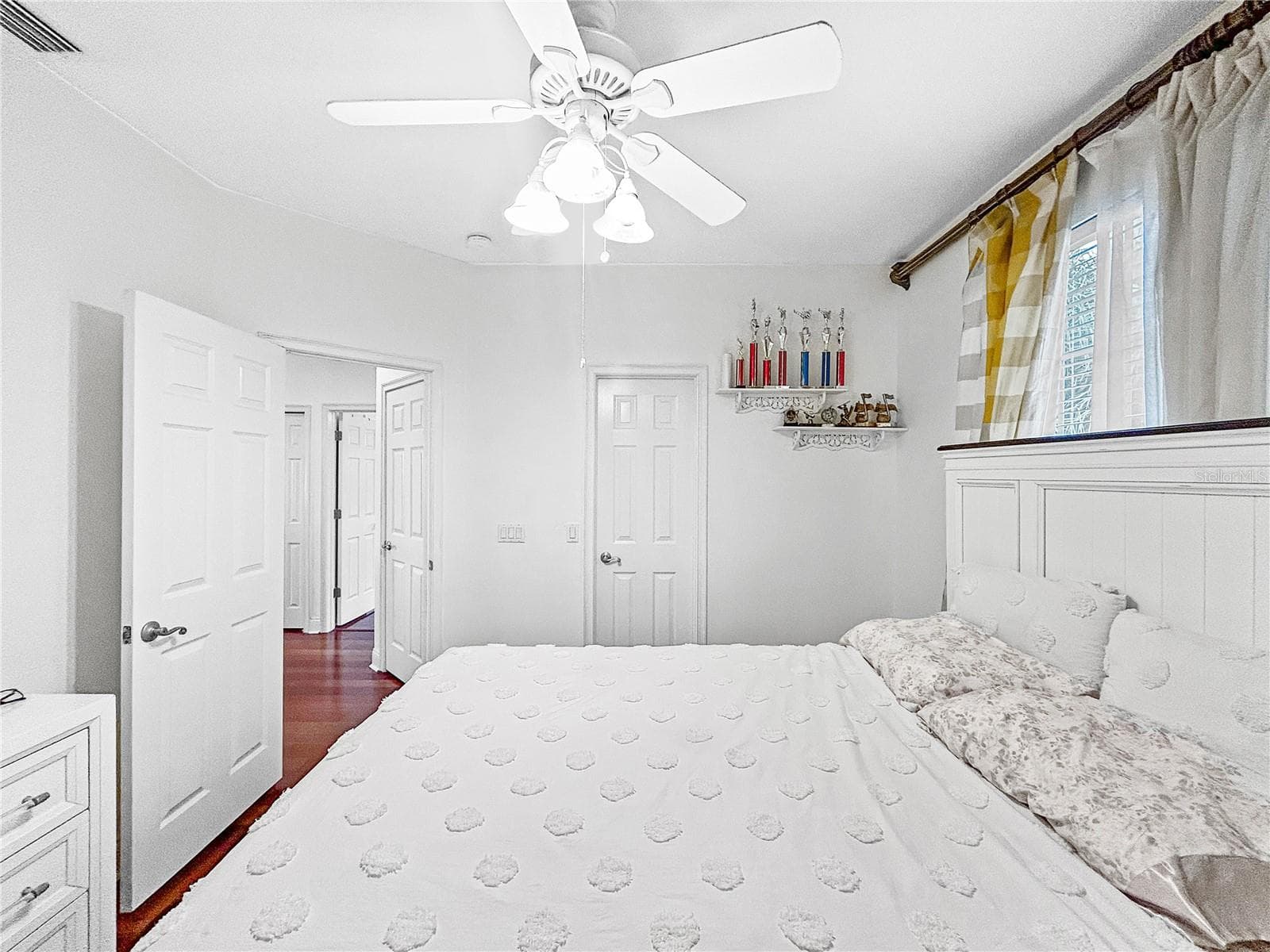 432 ISLEBAY DRIVE — photo 40 of 64