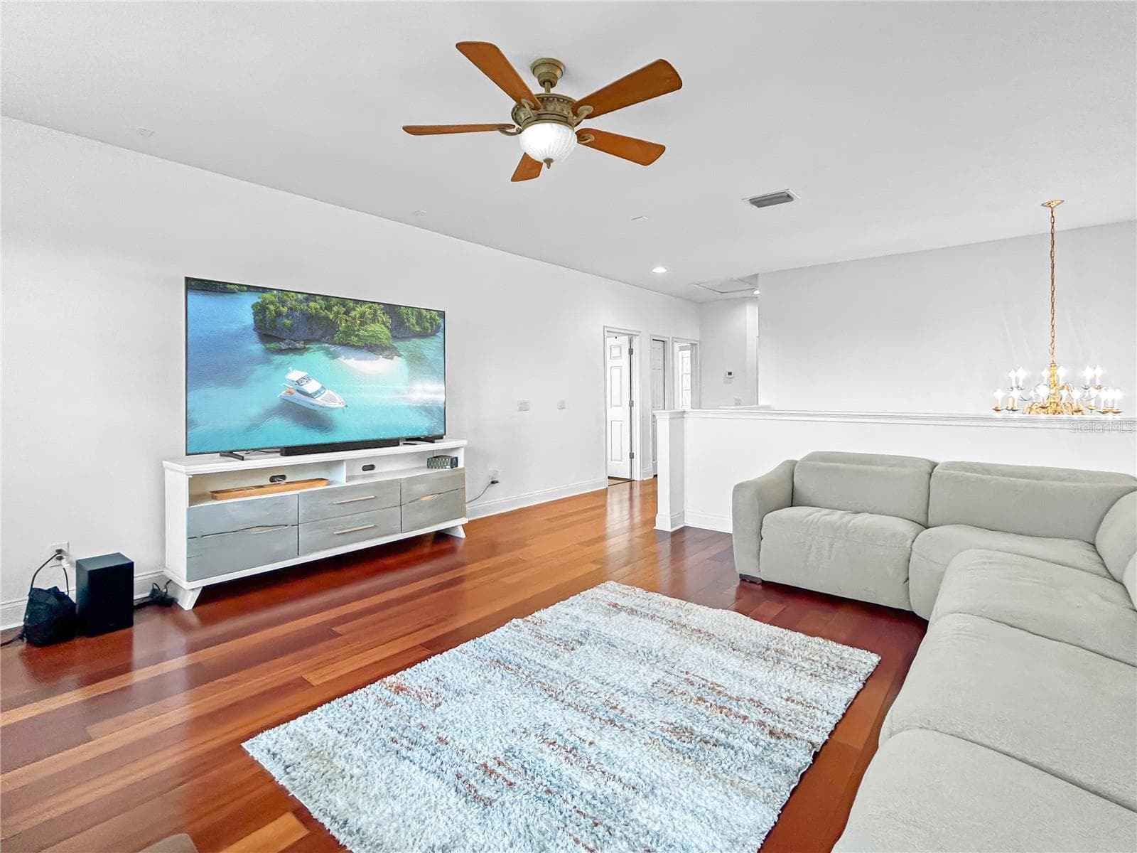 432 ISLEBAY DRIVE — photo 36 of 64