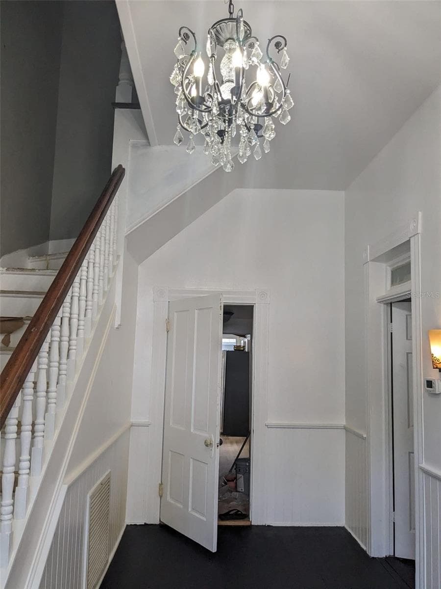 495 PARKER STREET — photo 7 of 11