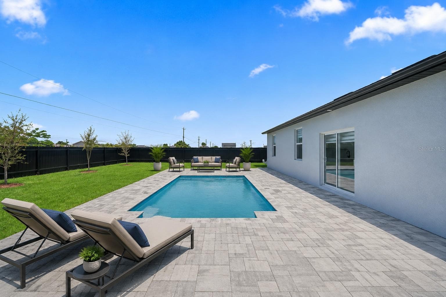 29 DIPLOMAT PARKWAY — photo 6 of 20