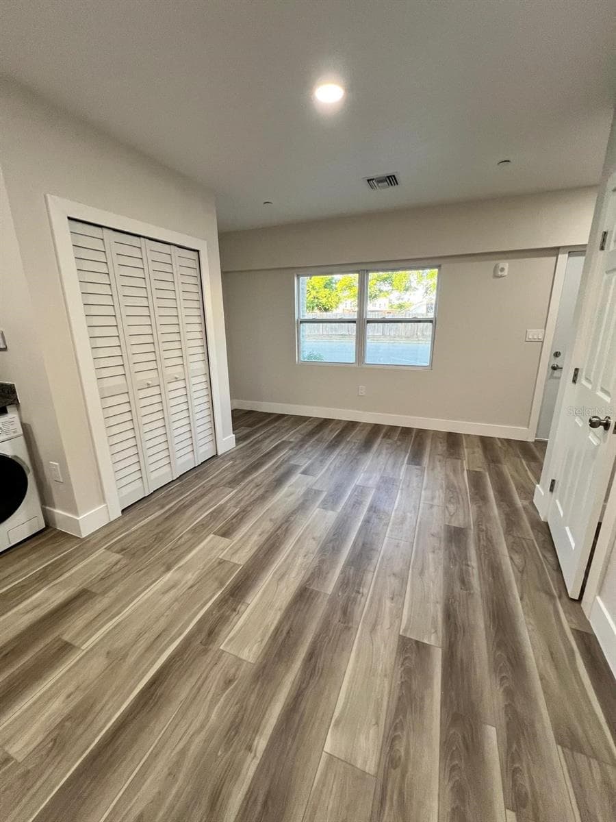 475 UMATILLA BOULEVARD — photo 10 of 21
