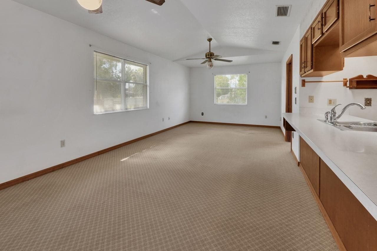 1637 HONTOON RD — photo 12 of 39