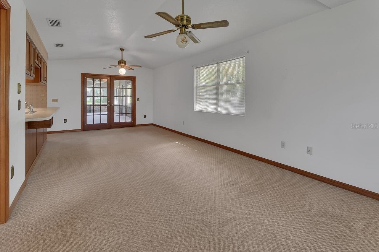 1637 HONTOON RD — photo 16 of 39