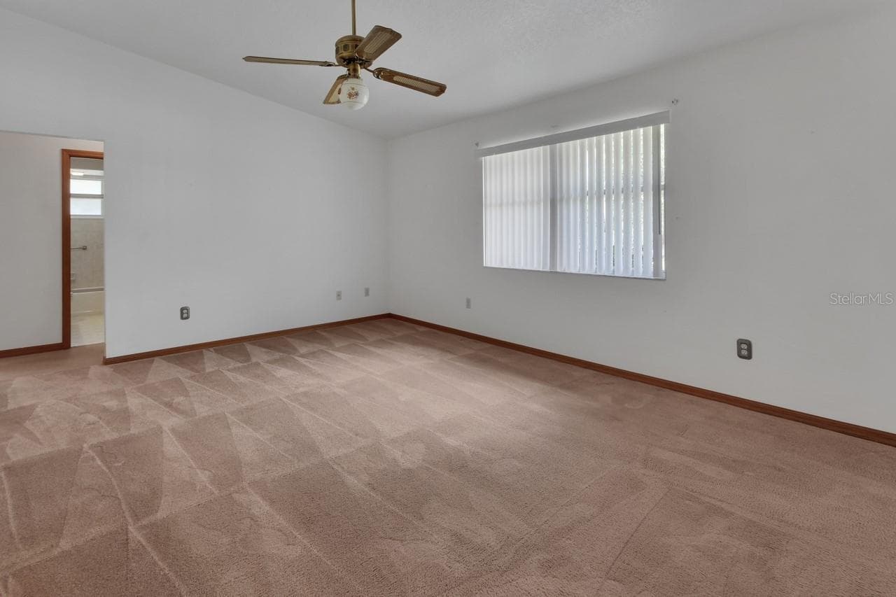 1637 HONTOON RD — photo 6 of 39