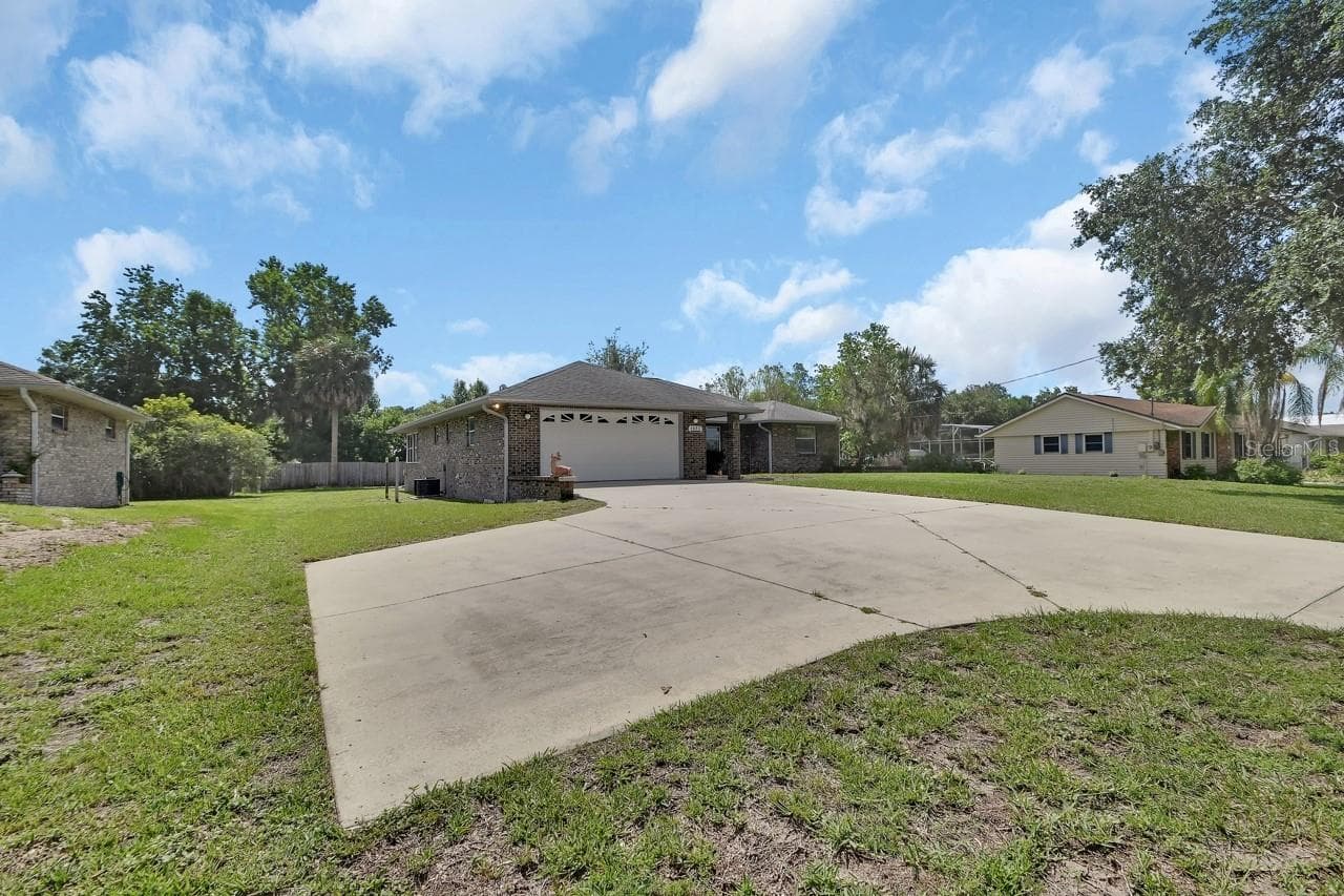 1637 HONTOON RD — photo 38 of 39