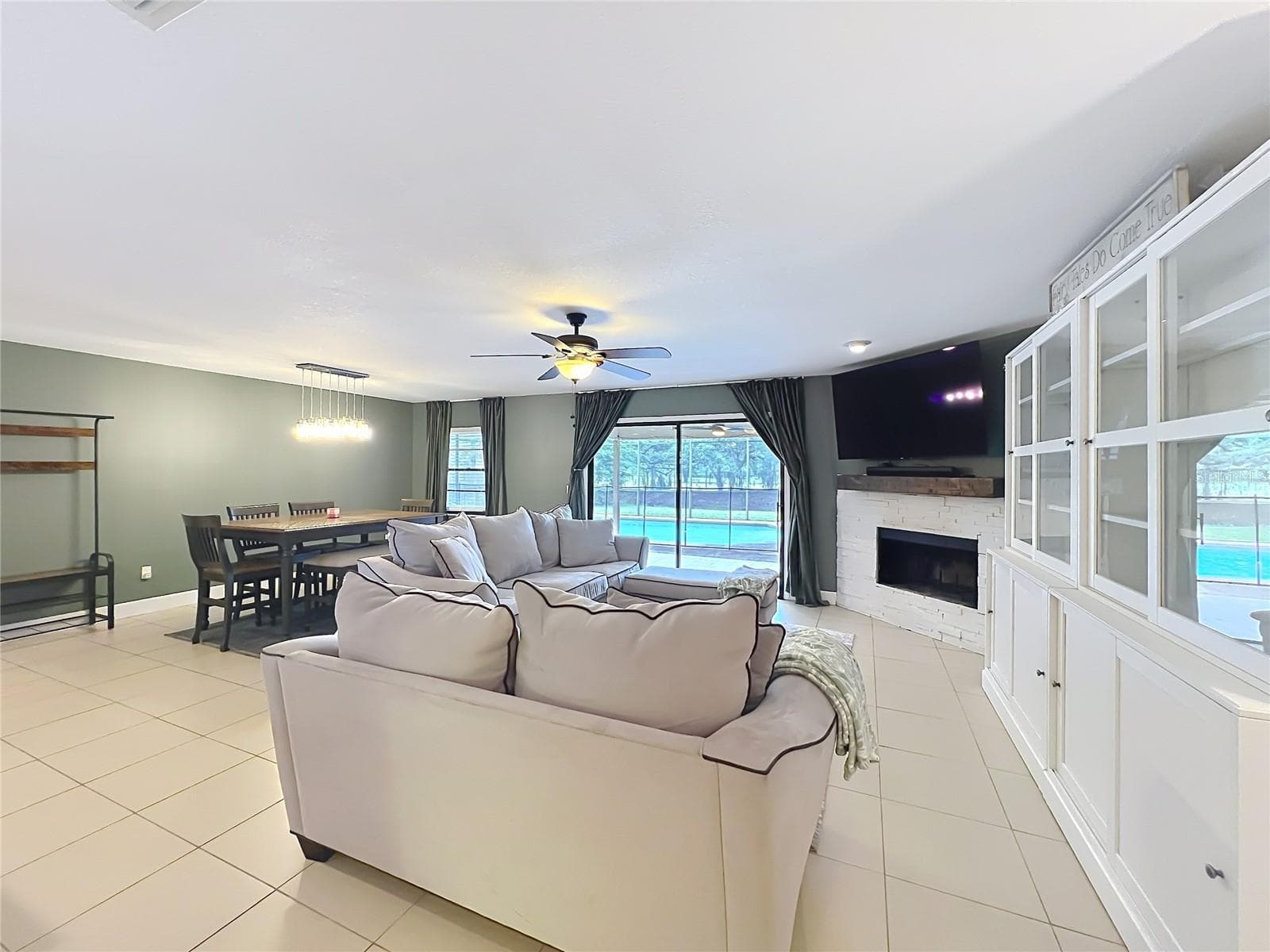 2443 CANTERCLUB TRAIL — photo 7 of 49