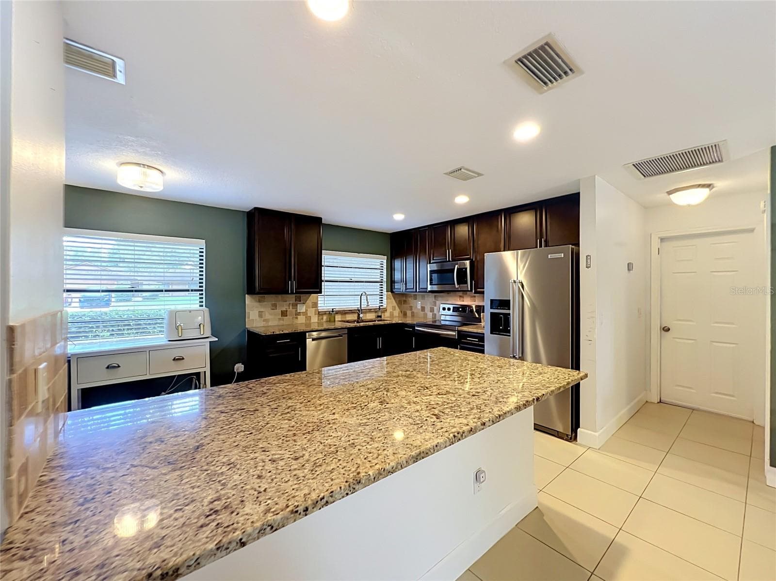 2443 CANTERCLUB TRAIL — photo 14 of 49