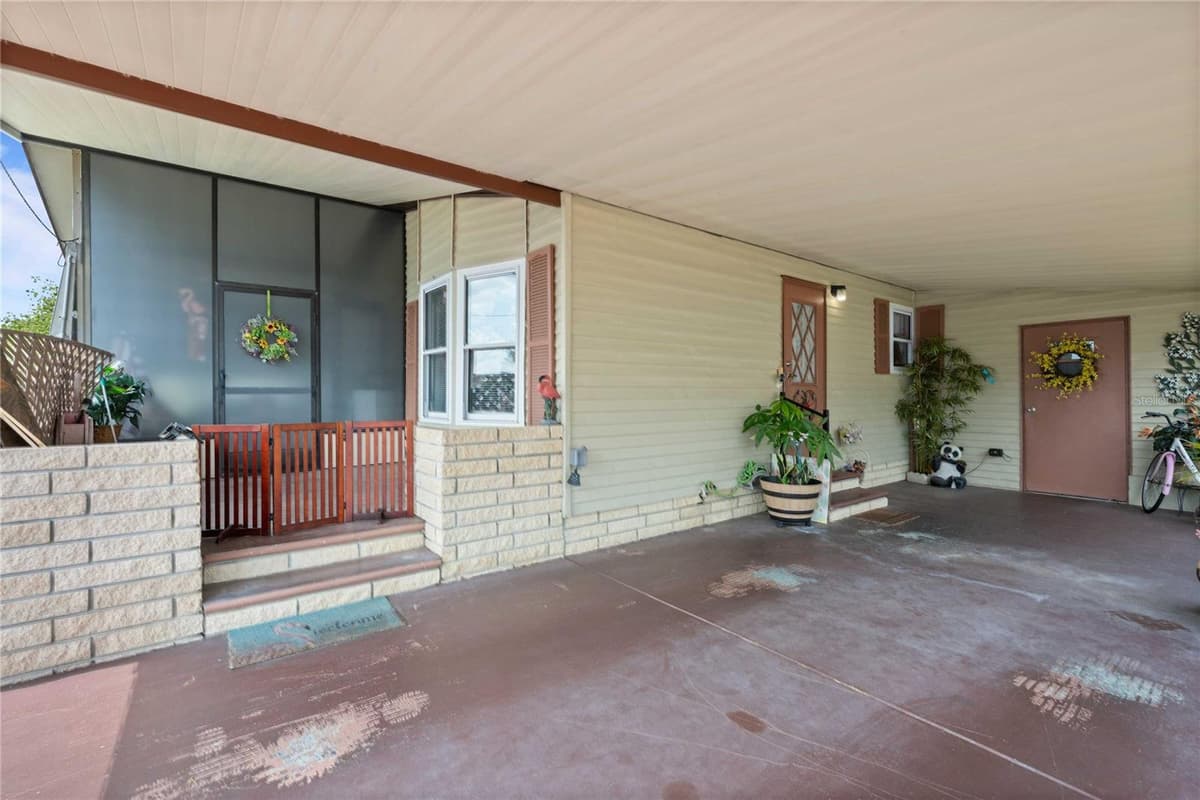 3145 GREAT OAK STREET — photo 7 of 32