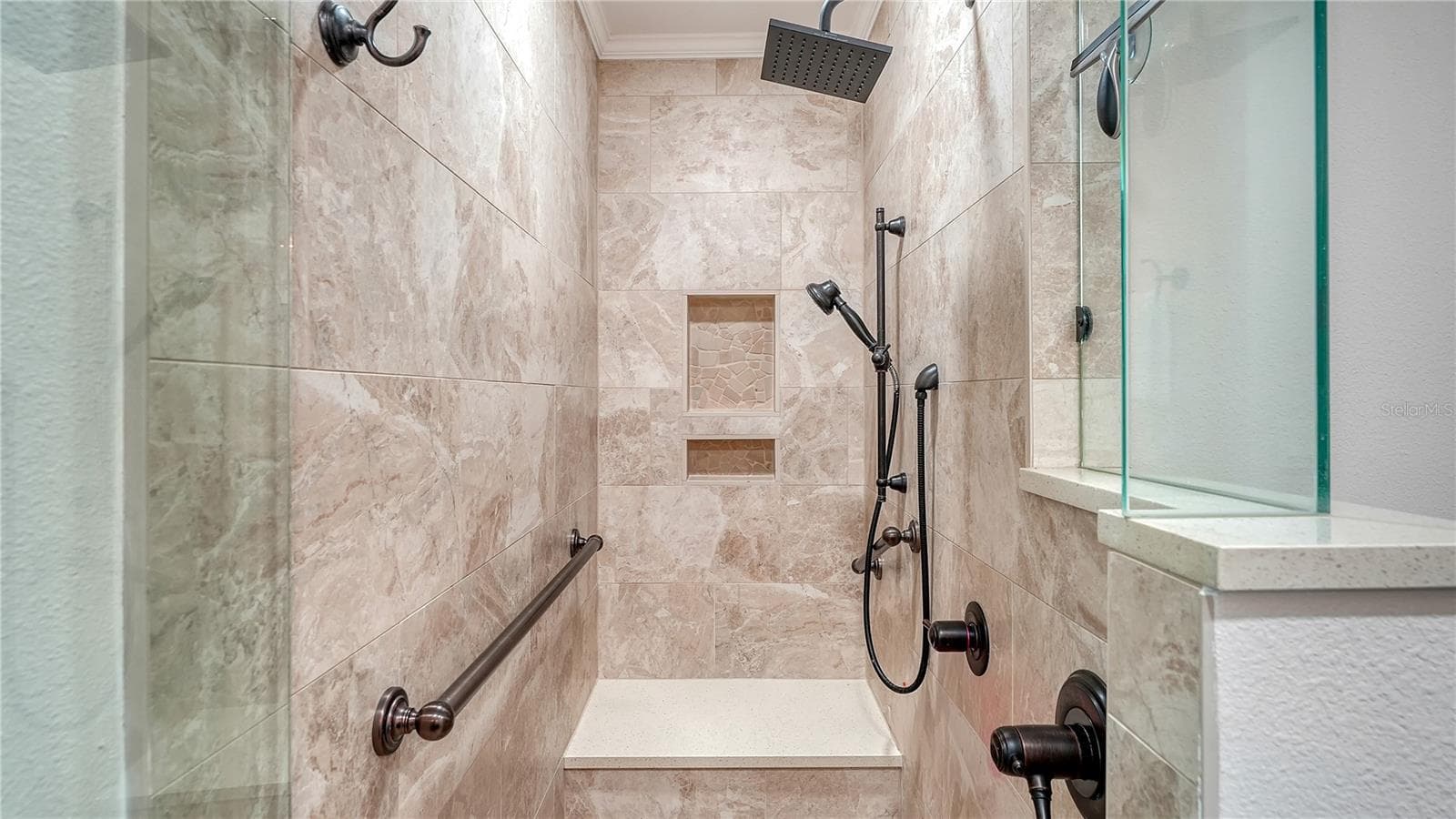 602 BUTTONWOOD DRIVE — photo 34 of 61