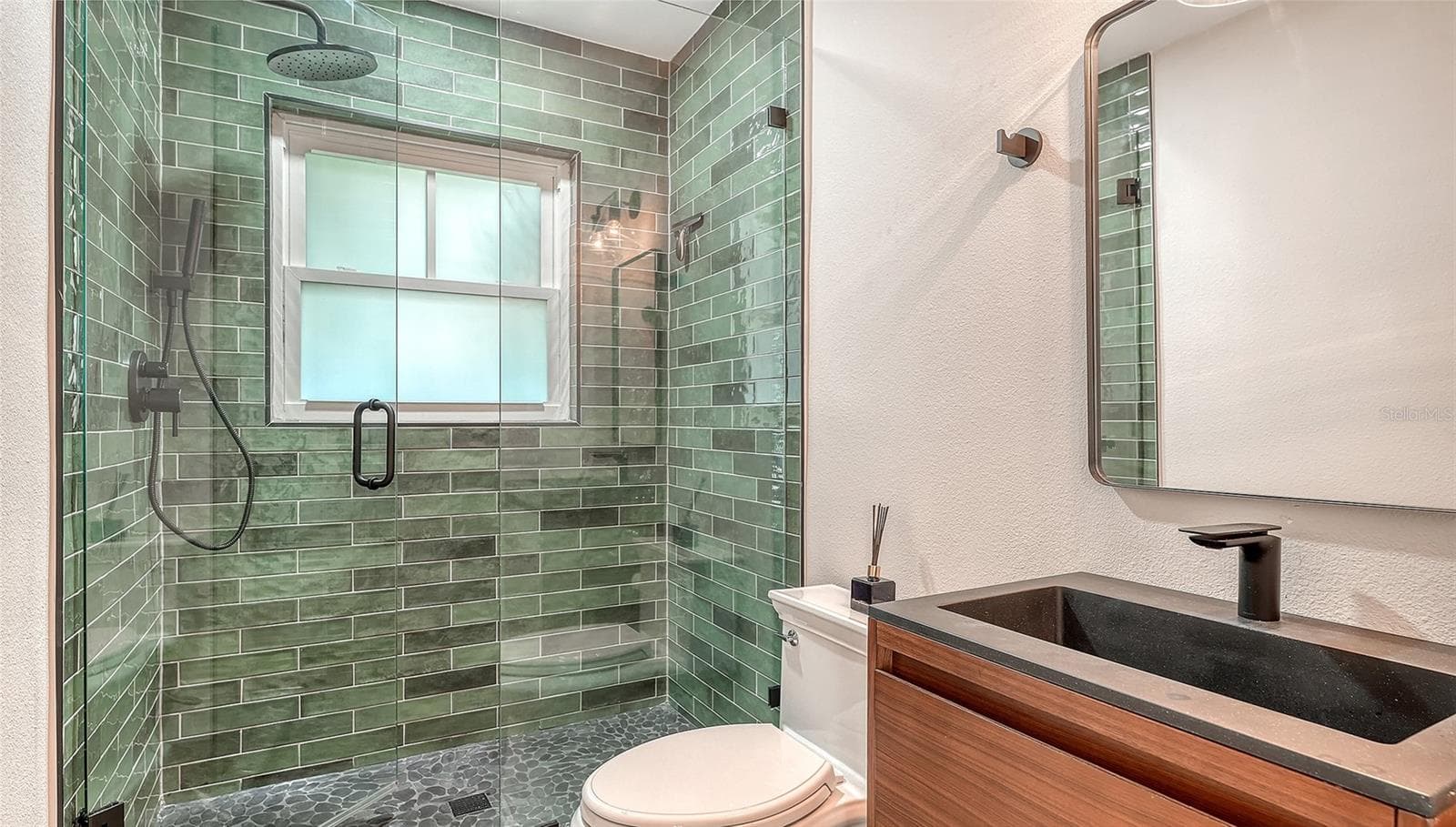602 BUTTONWOOD DRIVE — photo 41 of 61