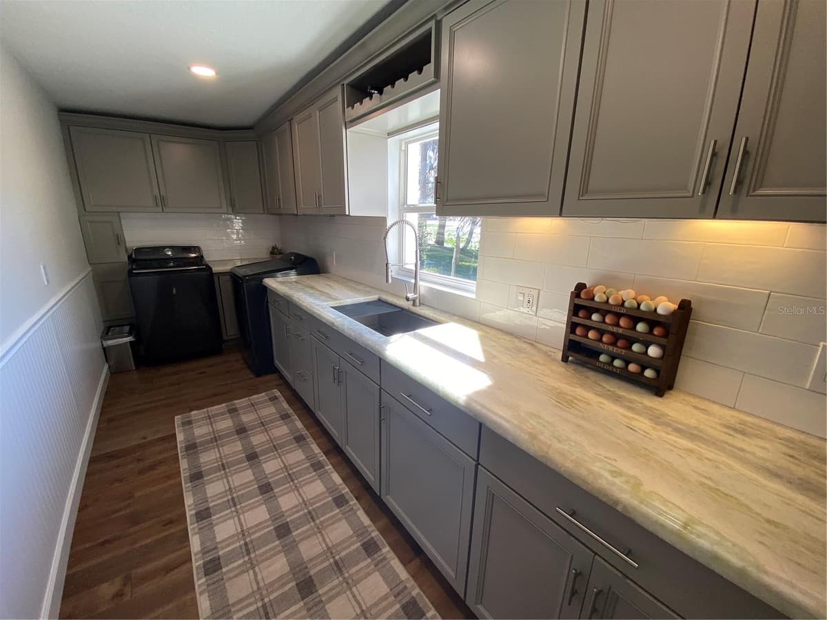 1645 SPRING GARDEN DRIVE — photo 33 of 63