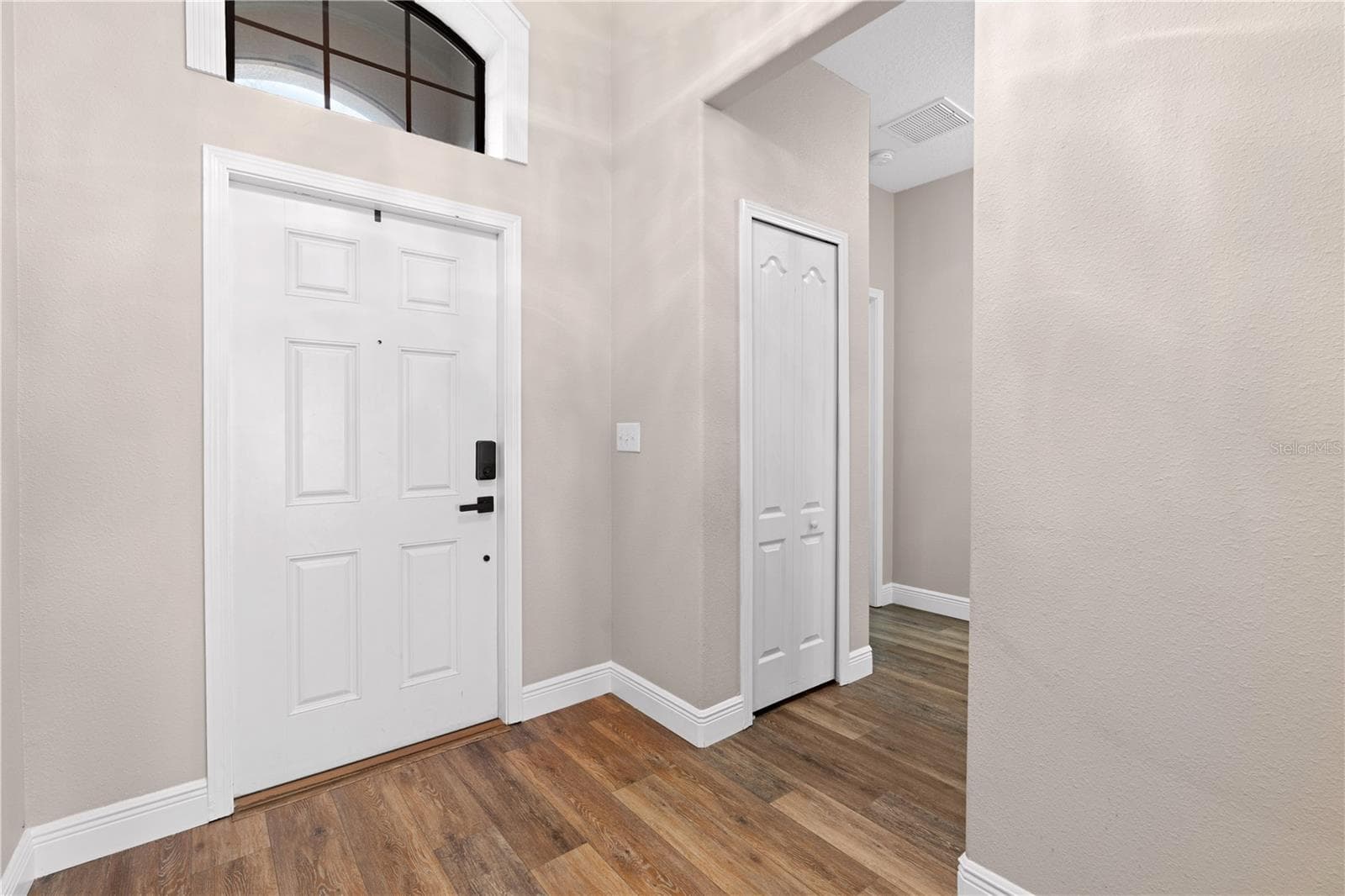 10222 CELTIC ASH DRIVE — photo 9 of 51
