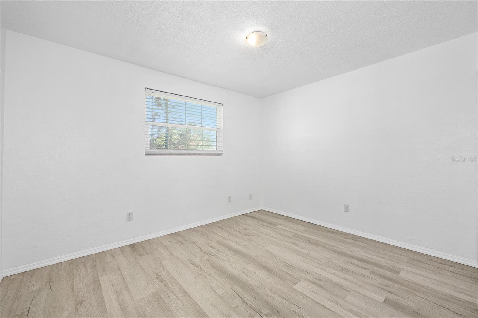 235 GREENWOOD AVENUE — photo 18 of 40