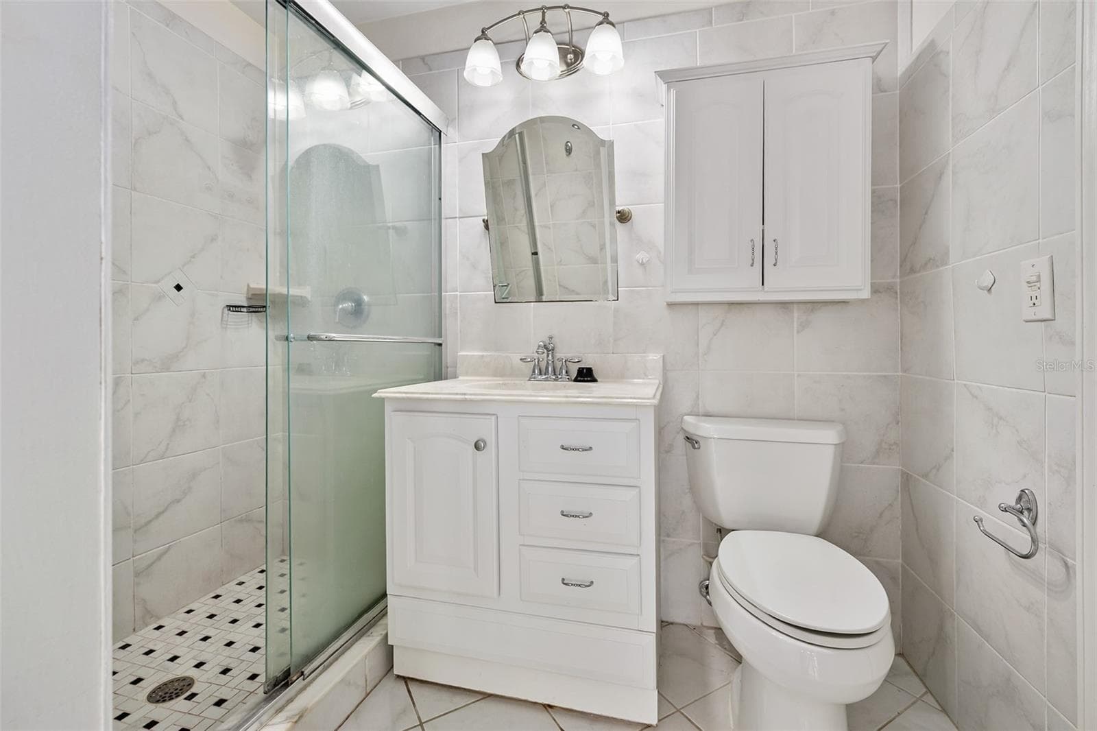 235 GREENWOOD AVENUE — photo 21 of 40