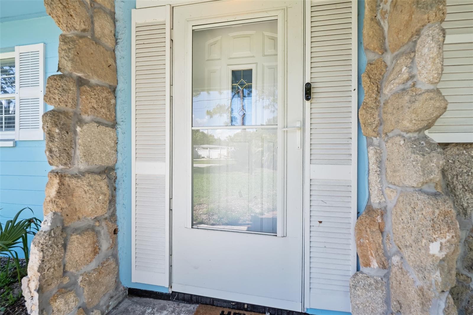 235 GREENWOOD AVENUE — photo 4 of 40