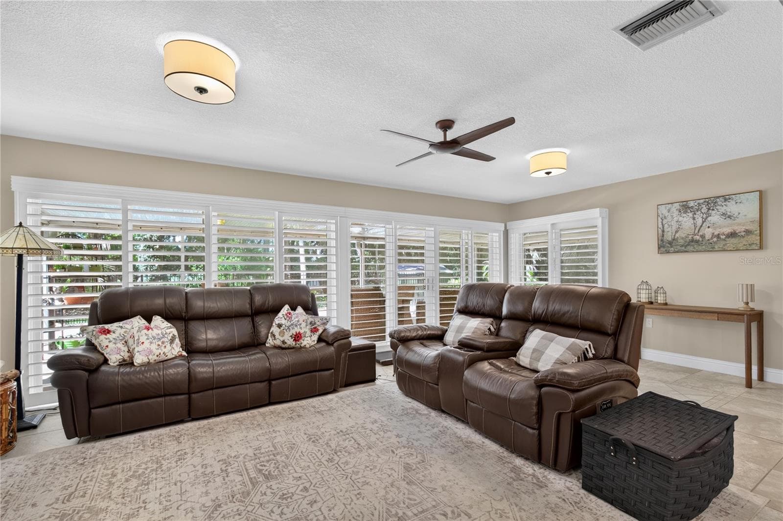 16720 BEAUCLAIRE CT — photo 7 of 46