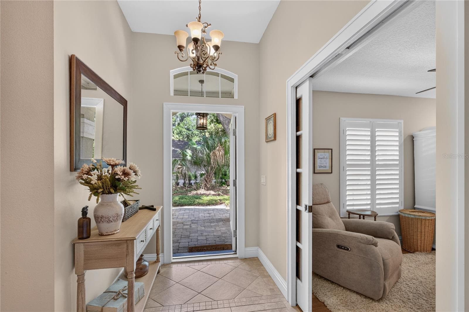 16720 BEAUCLAIRE CT — photo 4 of 46