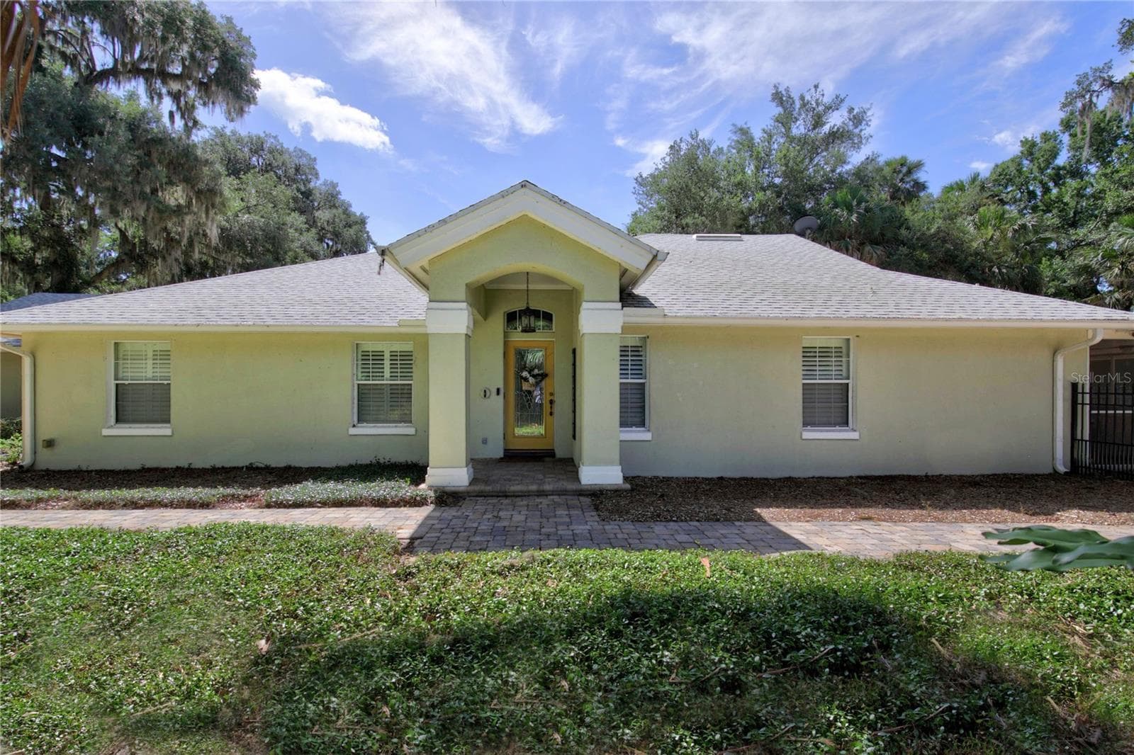 16720 BEAUCLAIRE CT — photo 3 of 46