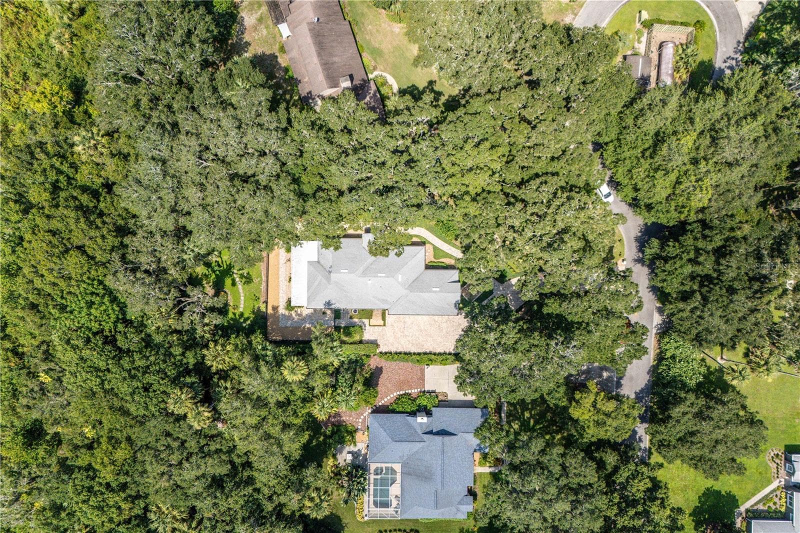 16720 BEAUCLAIRE CT — photo 40 of 46