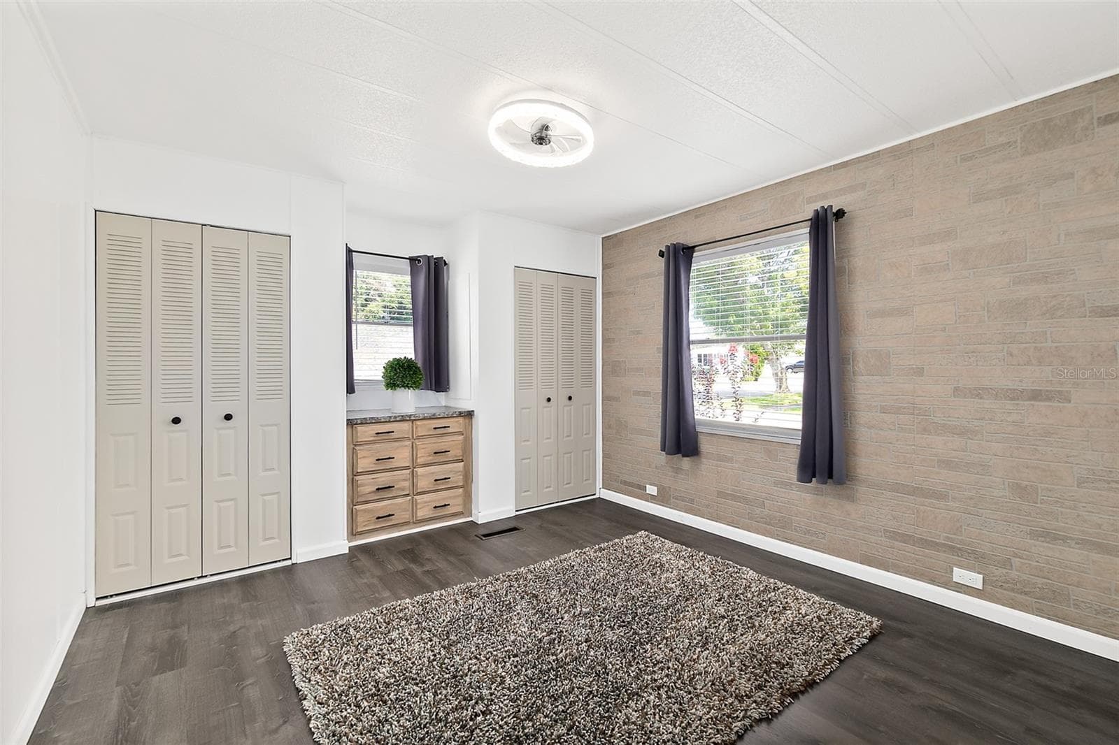 5660 WOOD STREET — photo 28 of 46