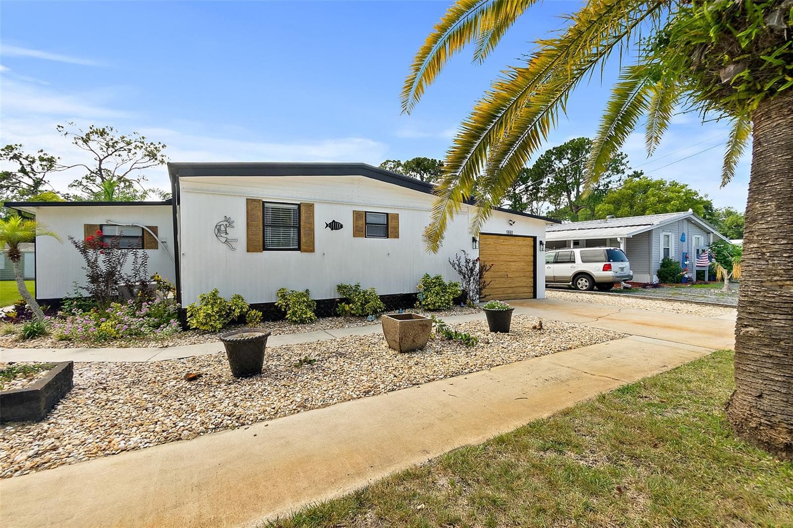 5660 WOOD STREET — photo 44 of 46