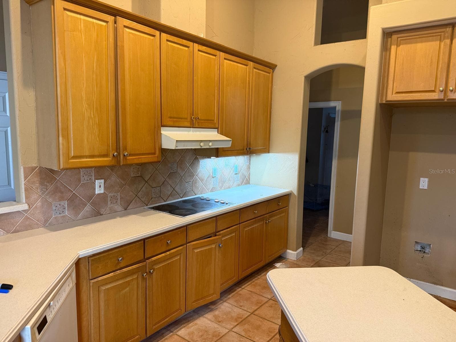 7608 SAN REMO PLACE — photo 14 of 35