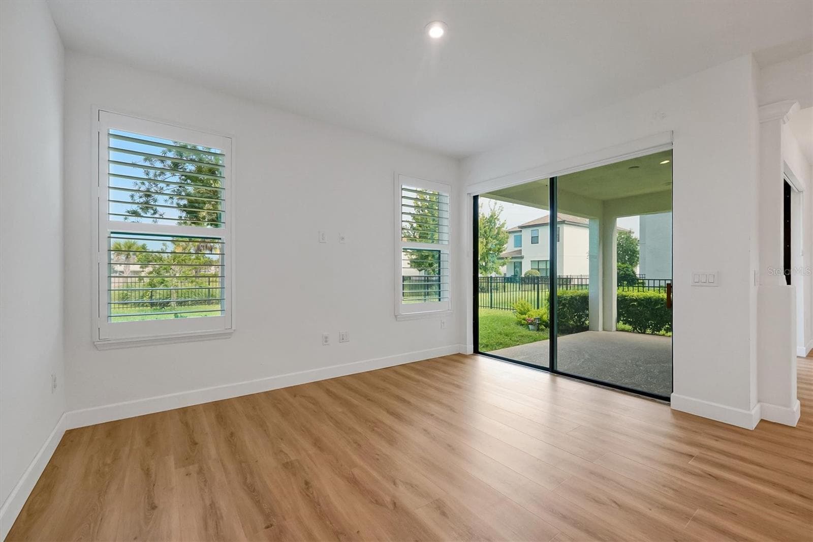 1316 BLUE STEM LANE — photo 10 of 42