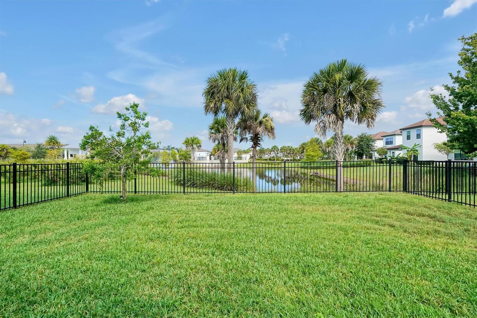 1316 BLUE STEM LANE — photo 37 of 42