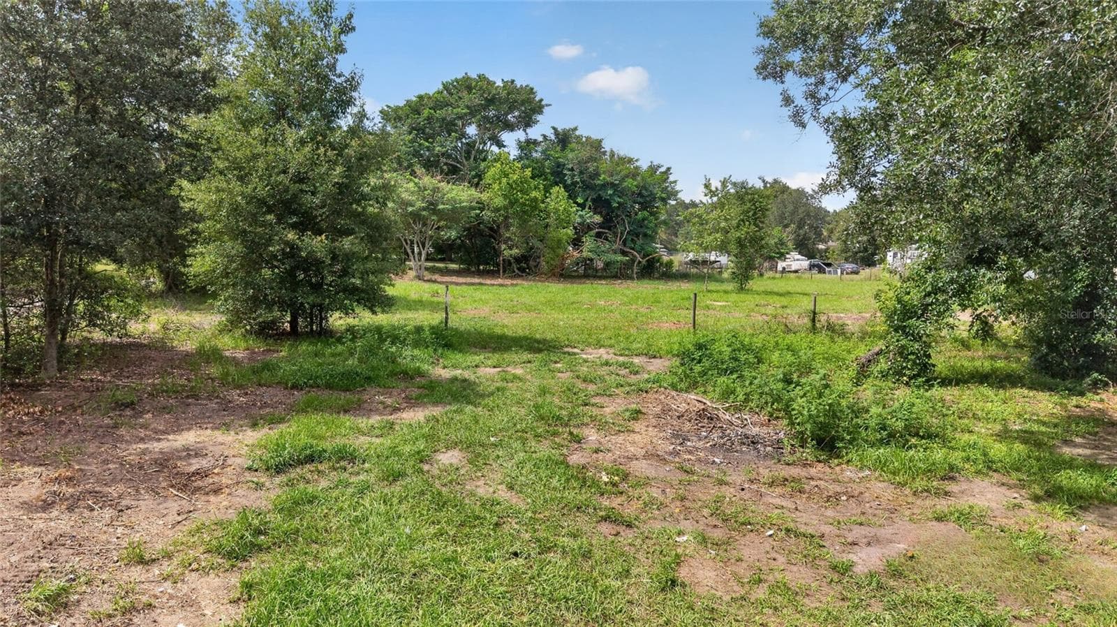 8608 HAMSTER DRIVE — photo 4 of 28