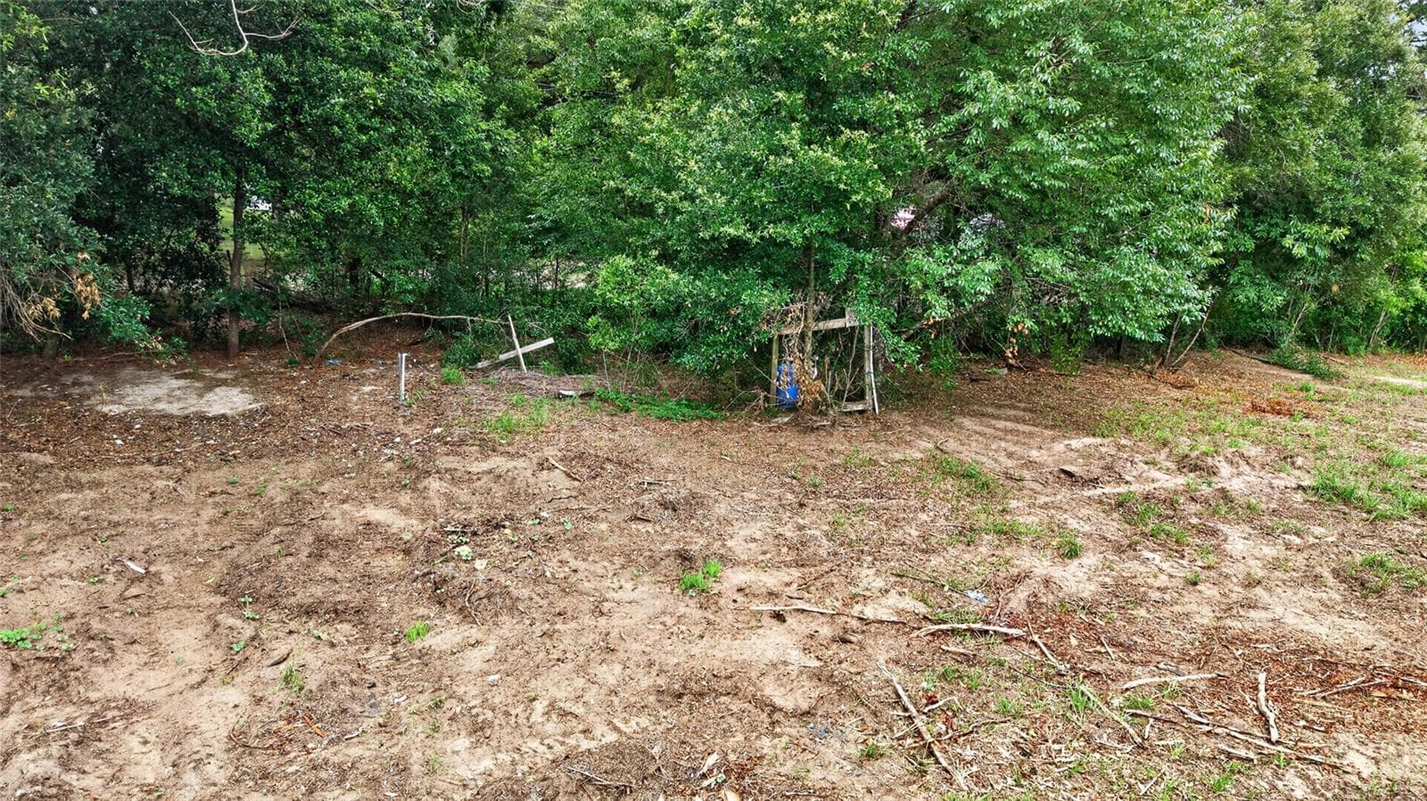 8608 HAMSTER DRIVE — photo 10 of 28